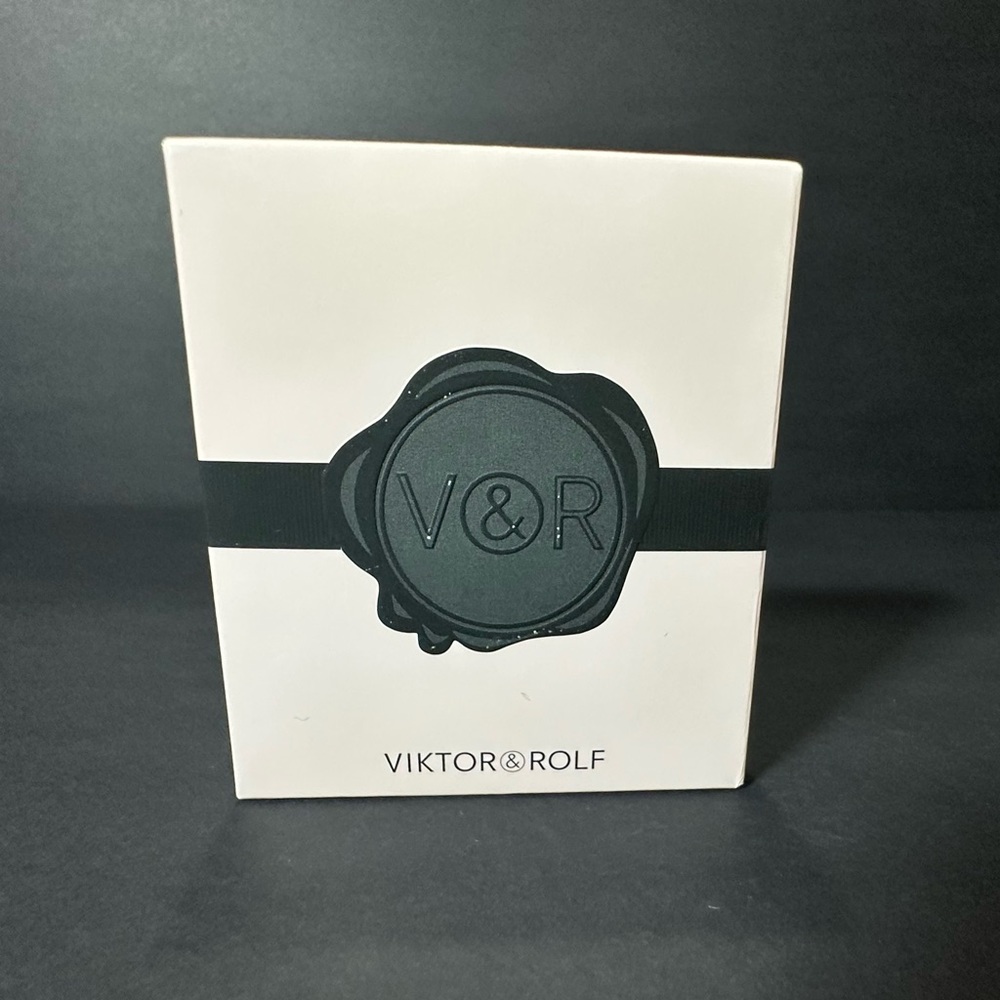Viktor & Rolf Black Compact Mirror | Vanity / Purse Mirror | Box Included - Picture 3 of 6